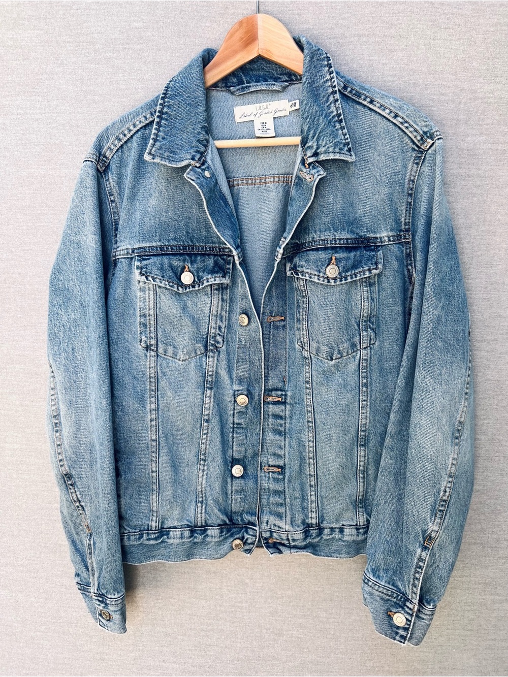 H&M Light Blue Denim Jacket with Contrast Stitching